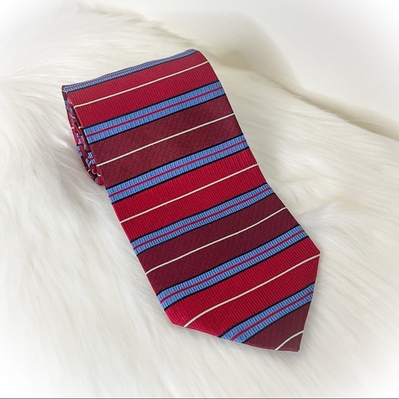 😎Very Handsome Horizontal Stripes Jos A Bank Silk Tie😎 - Picture 8 of 9